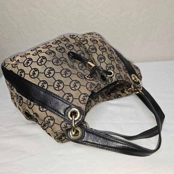 Michael Kors Ludlow Black & Beige Signature Canvas & Leather Drawstring HoboBag - Picture 11 of 11
